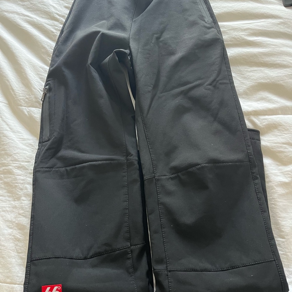 Women’s Black 66 North Polartec Glymur ski/snowboard Pants - Picture 5 of 14